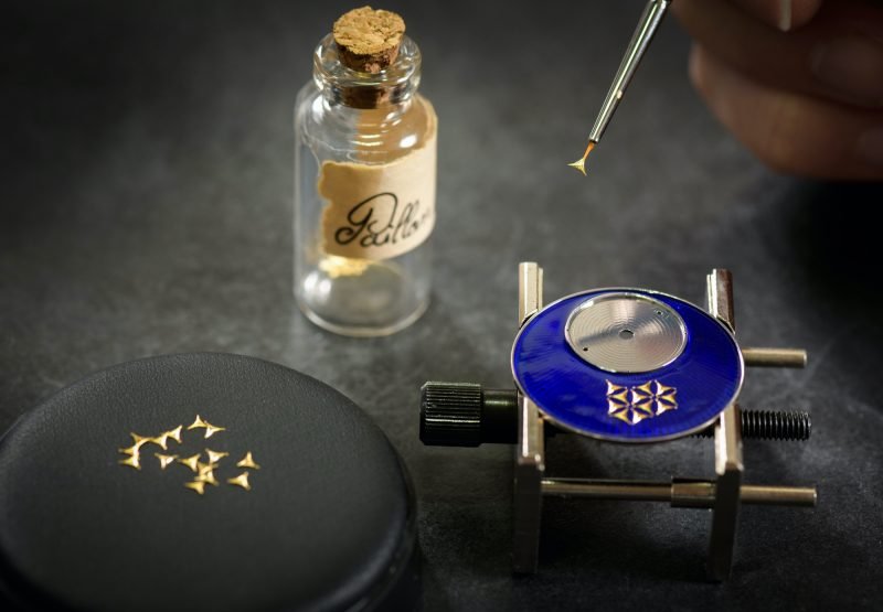 Grande Seconde Paillonnée