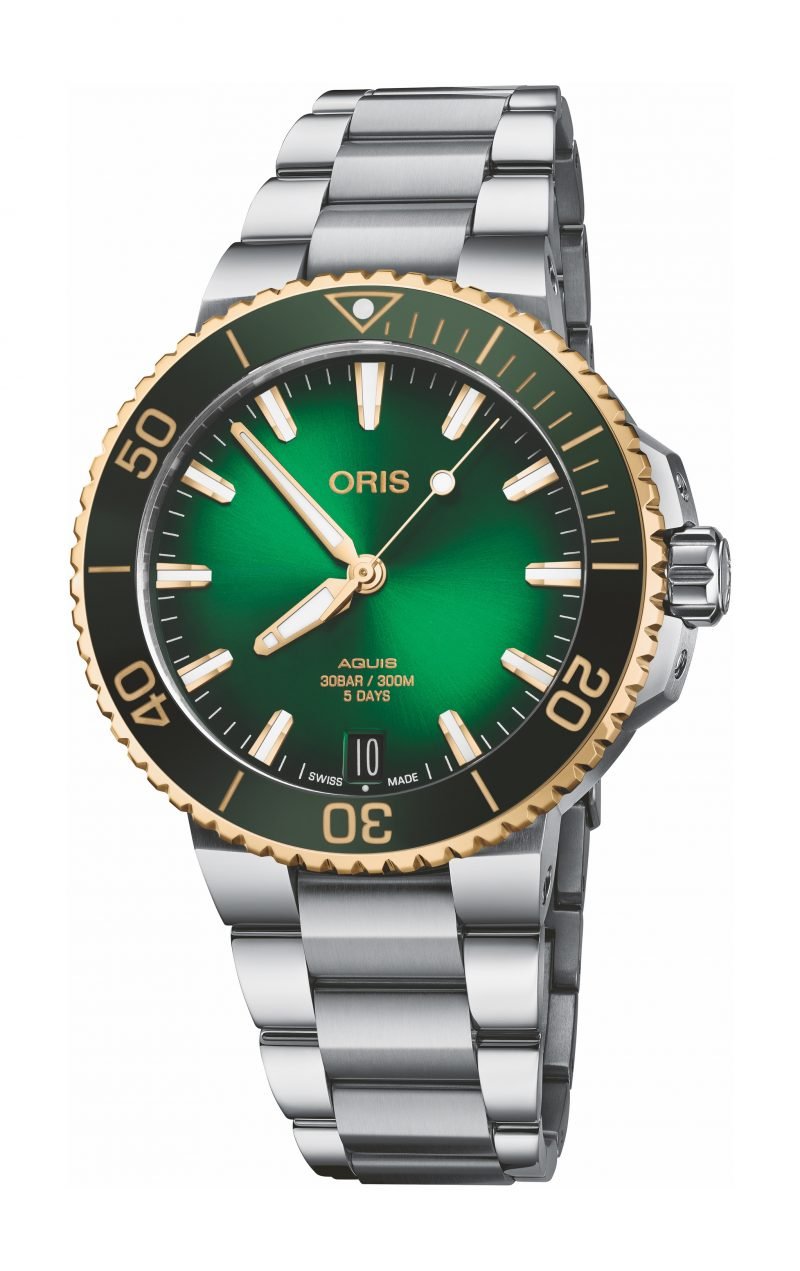 Aquis Date Calibre 400
