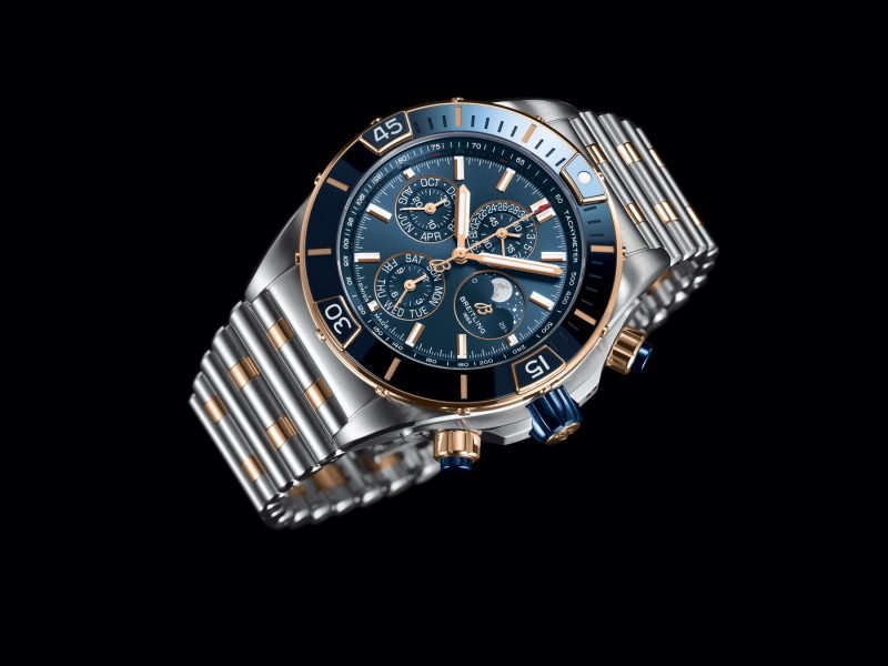 Super Chronomat 44 Four-Year Calendar